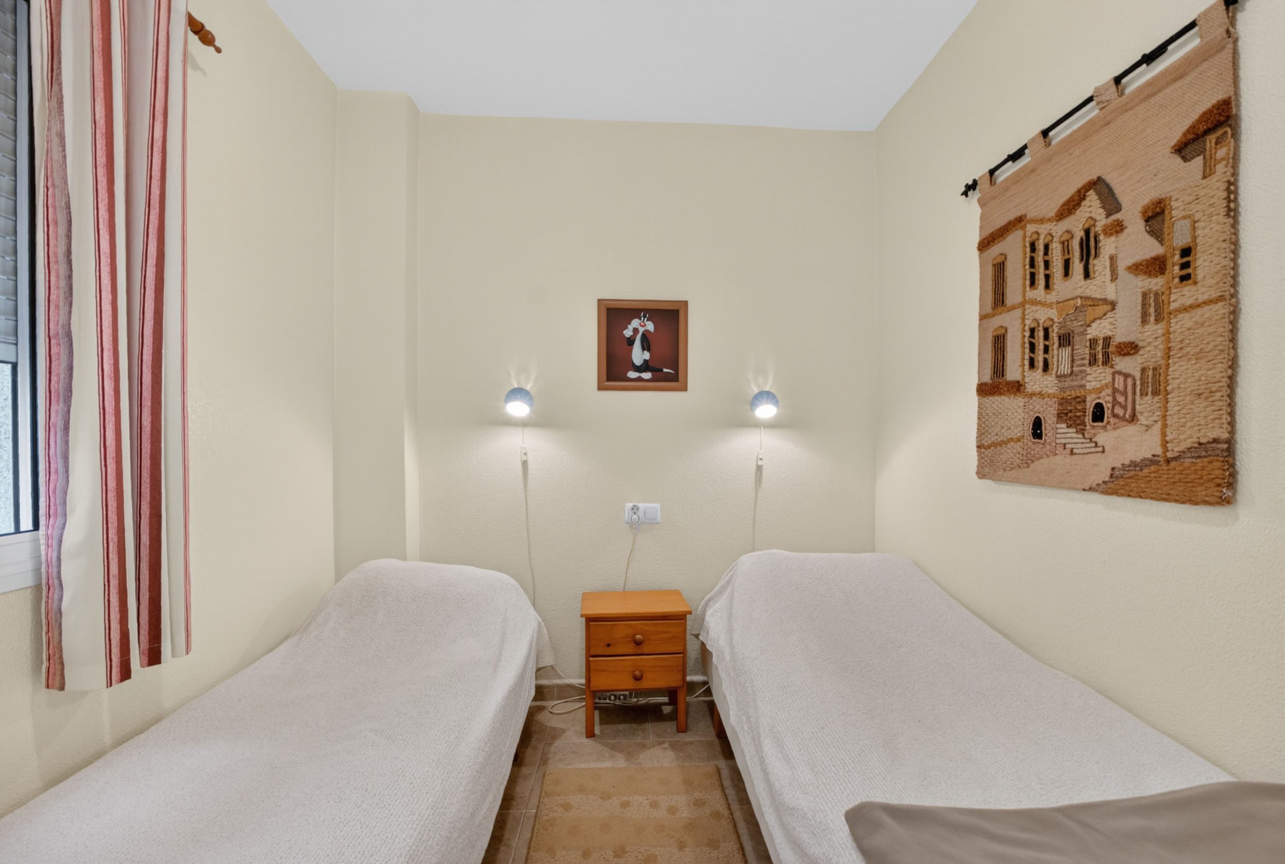 2 Bed Apartment on Ground Floor in Aguas Nuevas, Torrevieja Contemporary Style