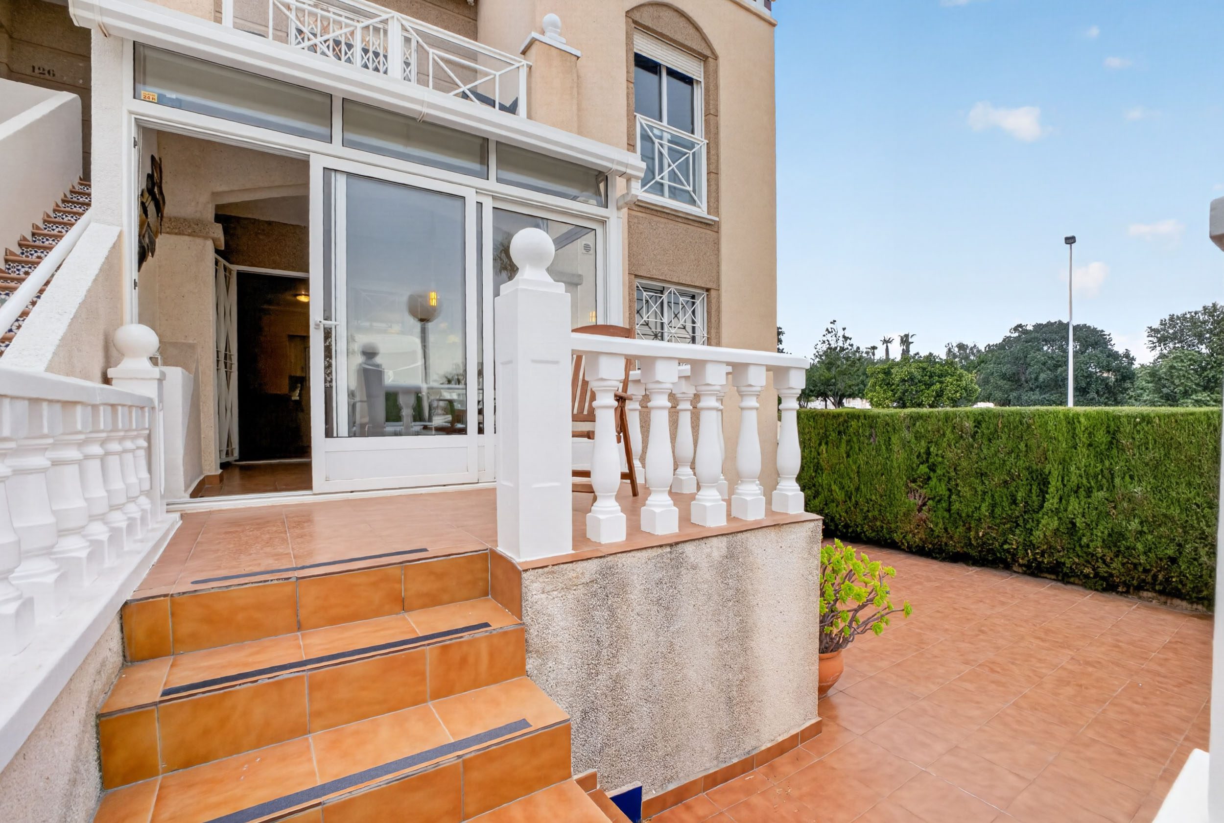 2 Bed Apartment on Ground Floor in Aguas Nuevas, Torrevieja Contemporary Style