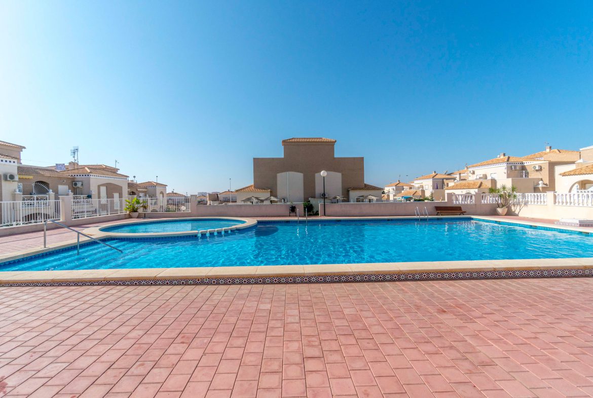 2 Bed Apartment on Ground Floor in Aguas Nuevas, Torrevieja Contemporary Style