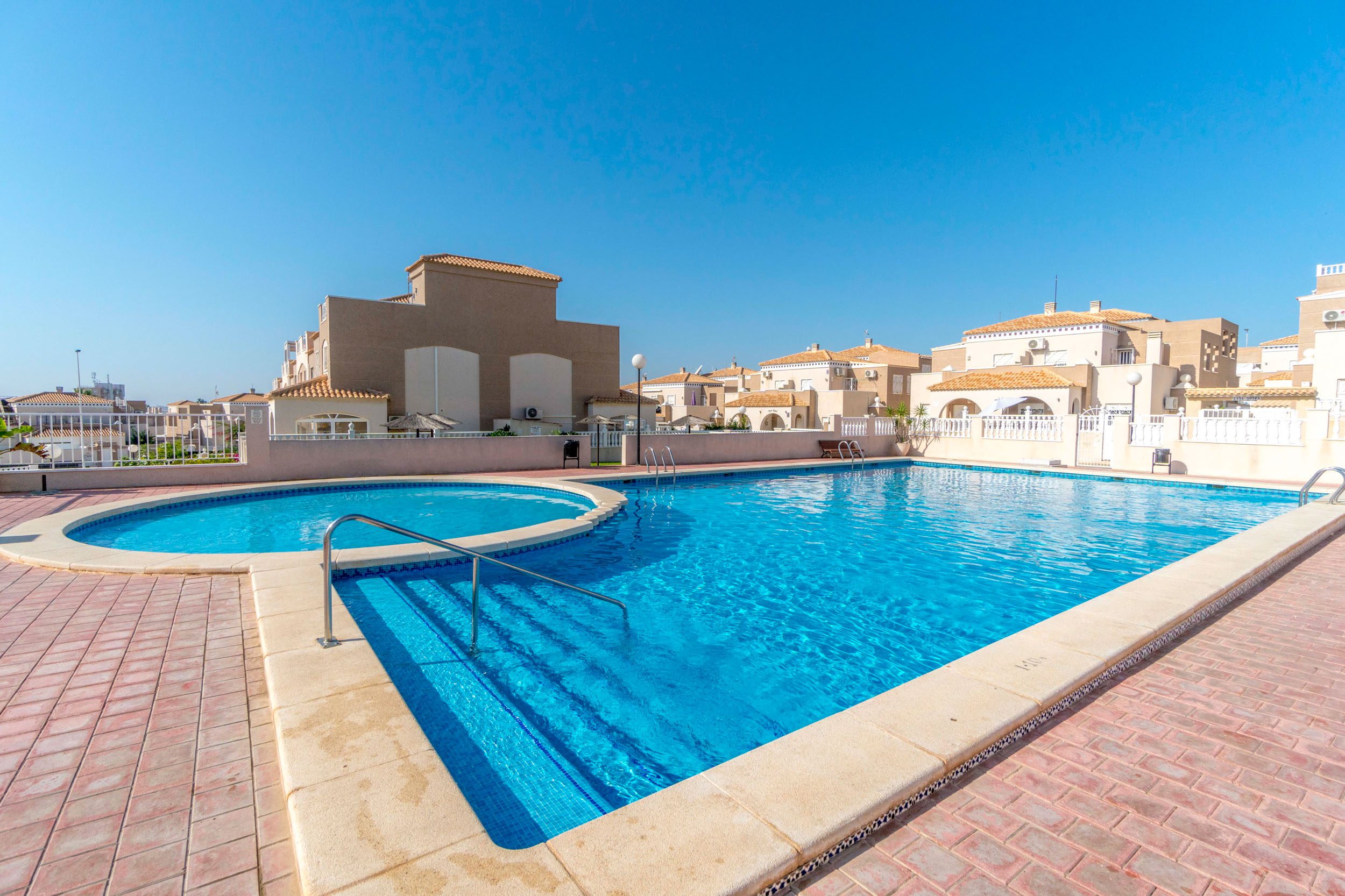 2 Bed Apartment on Ground Floor in Aguas Nuevas, Torrevieja Contemporary Style