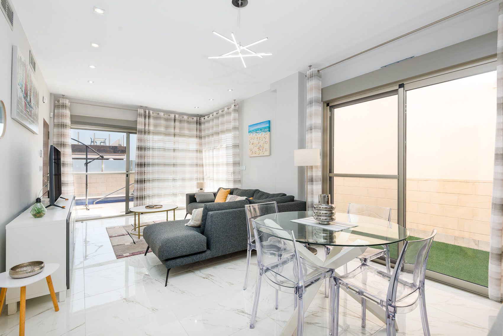 Monica – Calle Nerbion 6, Villa Martin-40 A fantastic opportunity to secure this stunning modern detached villa at Pink Paradise, Villamartin, Orihuela