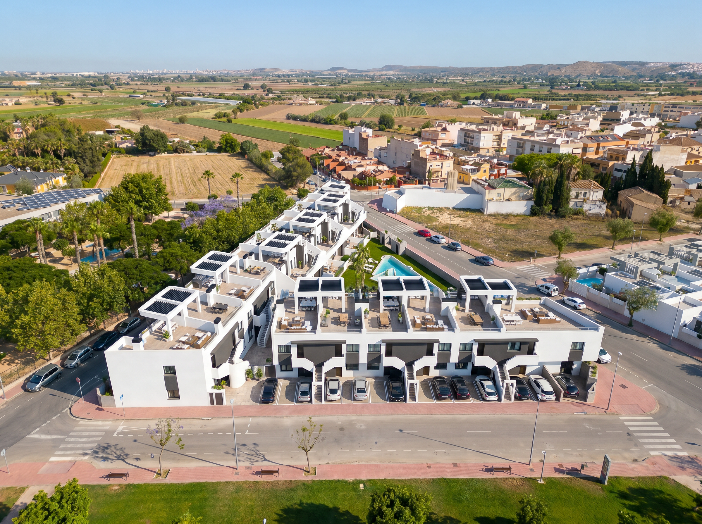 Parcela. 1.3 Desirable apartments in San Fulgencio, high end finishings and comfortable living.