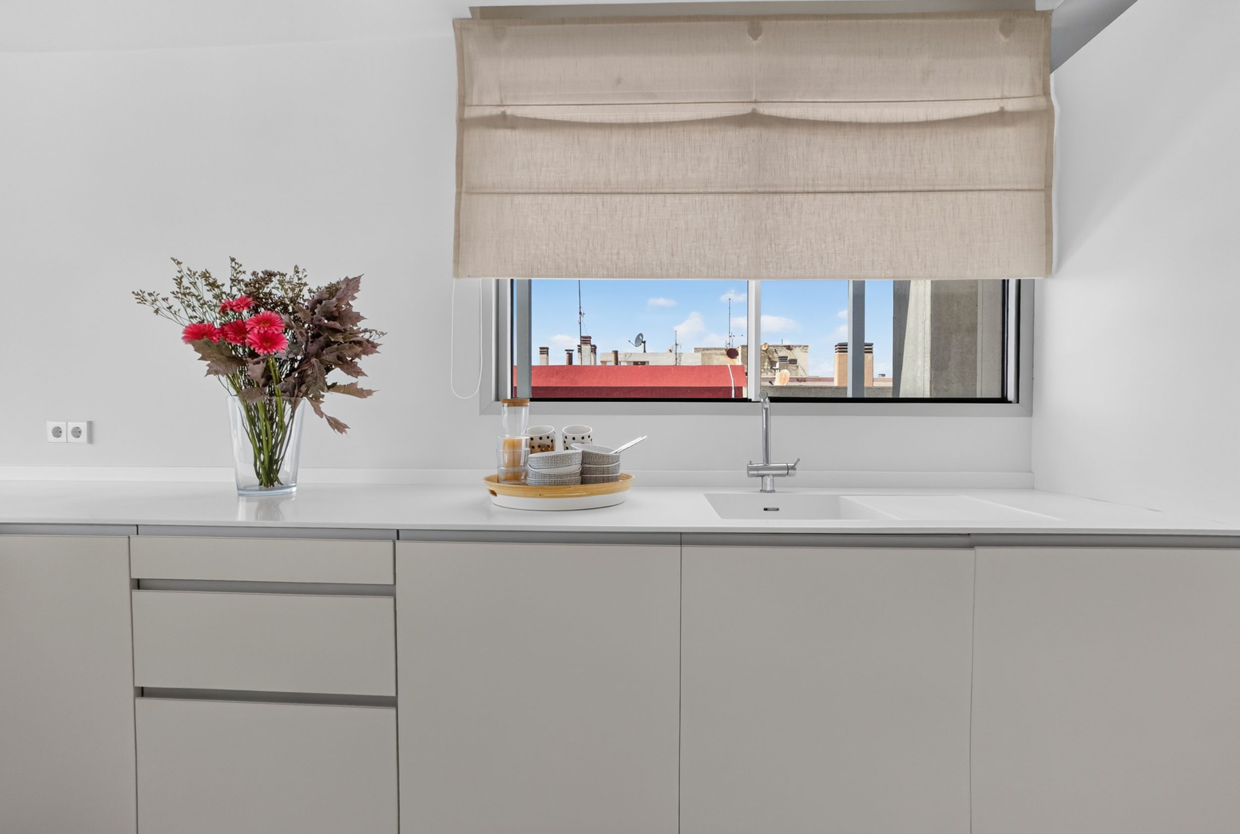 20260903142051000000_DSC03877 Penthouse located in a prime location