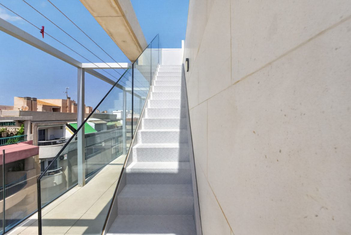 Penthouse located in a prime location