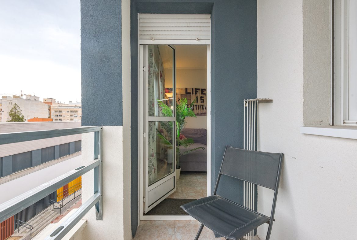 Charming 2-Bedroom Apartment in Torrevieja city.